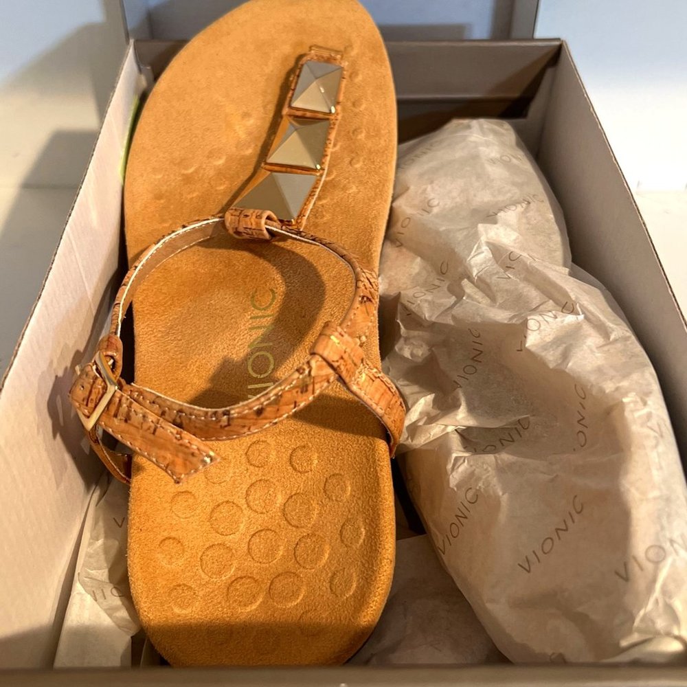 Vionic Women's Tan Brown T-Strap Studded Sandals